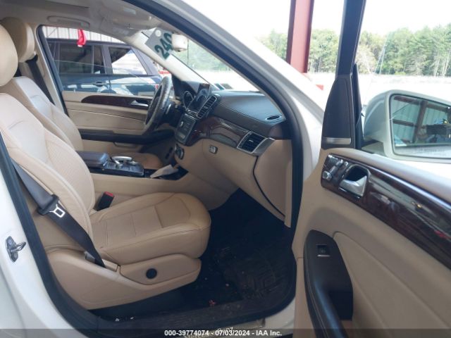 4JGDF6EE9KB229142 Mercedes-Benz Gls 450 4matic