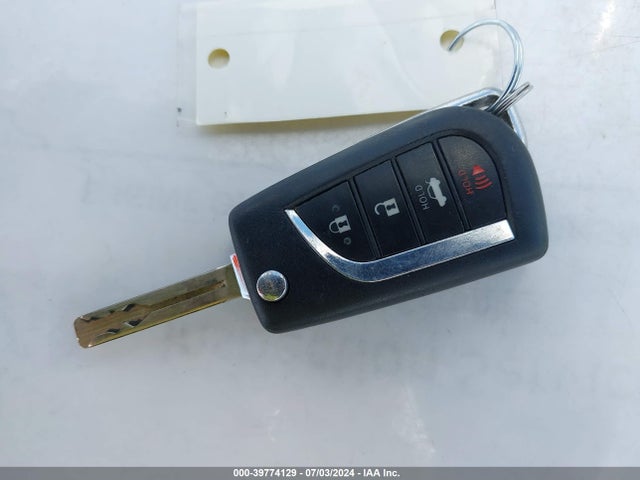 Toyota COROLLA LE 2020 JTDEPRAE4LJ116106 Image 11