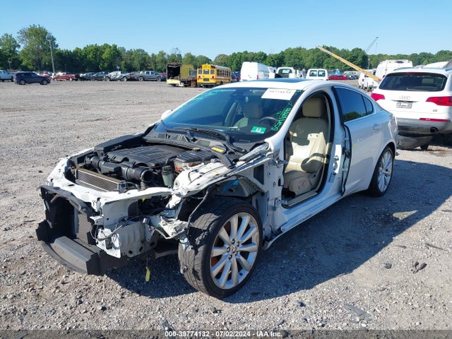 2011 JAGUAR XF SAJWA0GB9BLS20335 Photo 5