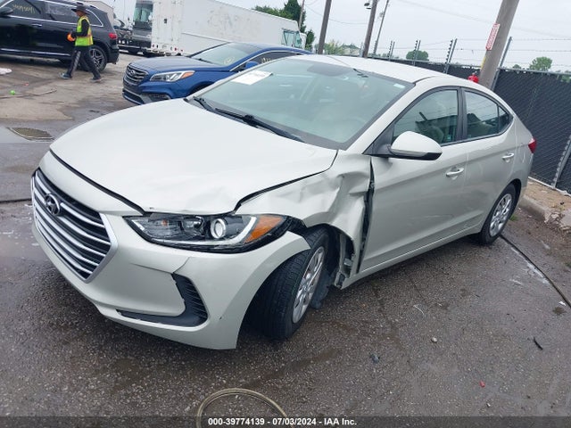 Hyundai ELANTRA SE 2017 5NPD74LF3HH149179 Image 2