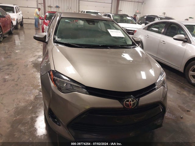 Toyota COROLLA LE 2018 5YFBURHE9JP746682 Image 12