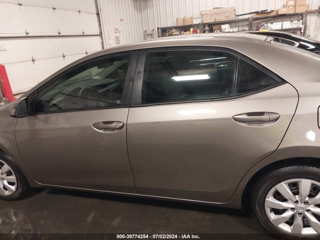 Toyota COROLLA LE 2018 5YFBURHE9JP746682 Image 14