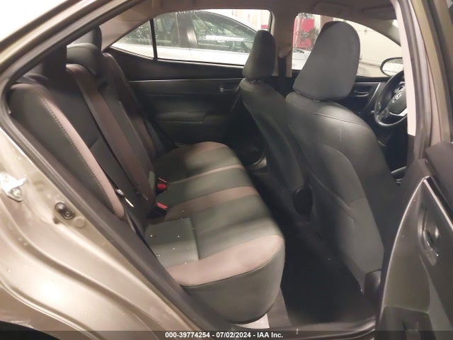 Toyota COROLLA LE 2018 5YFBURHE9JP746682 Image 8