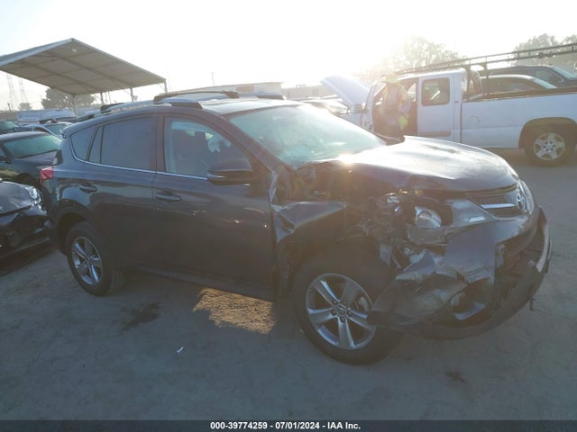 Toyota Rav4 Xle 2015 2T3WFREV5FW147923 головне зображення