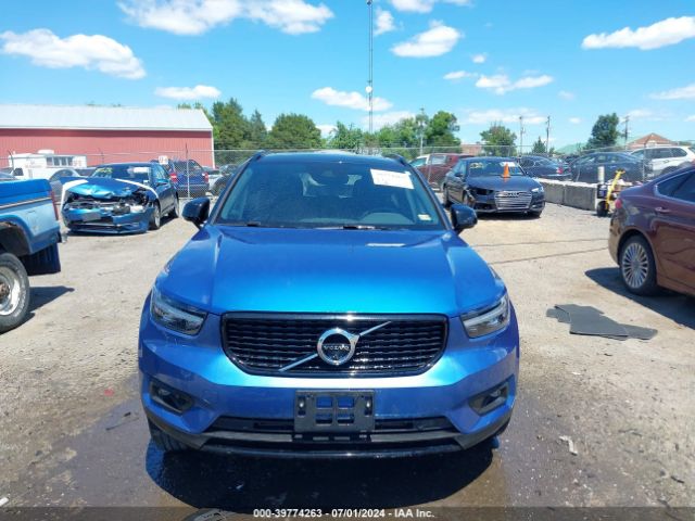 YV4162UM2L2283759 Volvo Xc40 T5 R-design