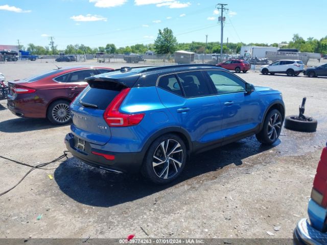 YV4162UM2L2283759 Volvo Xc40 T5 R-design