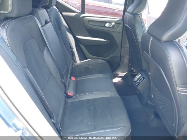 YV4162UM2L2283759 Volvo Xc40 T5 R-design