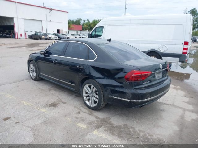1VWGT7A35HC013003 Volkswagen Passat 1.8t Se