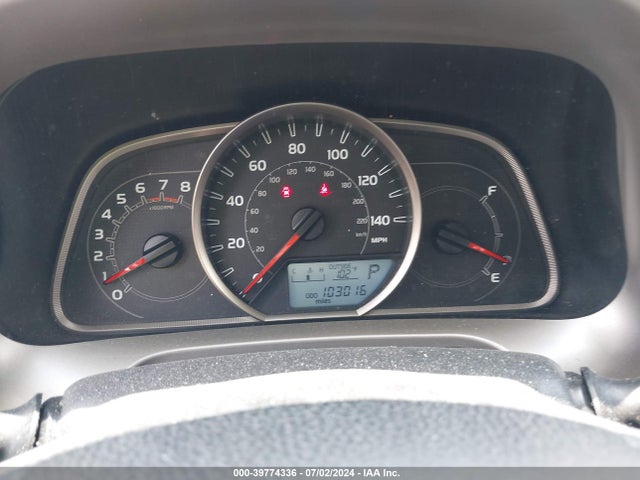 Toyota RAV4 LE 2015 JTMBFREV4FJ035885 Image 15