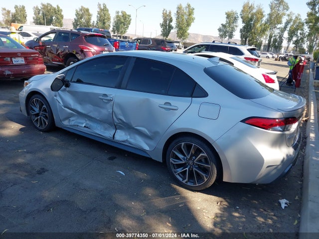 Toyota COROLLA SE 2021 5YFS4MCE9MP077053 Image 3