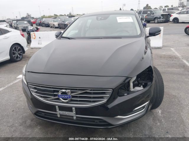 LYV402TM9JB189912 Volvo S60 Inscription T5 Platinum
