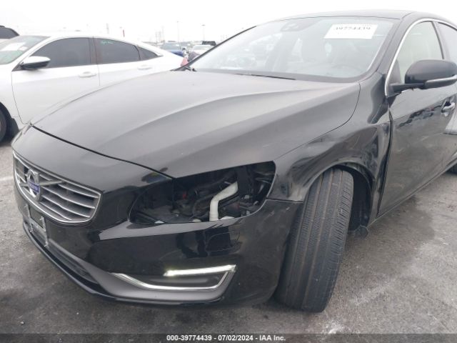 LYV402TM9JB189912 Volvo S60 Inscription T5 Platinum