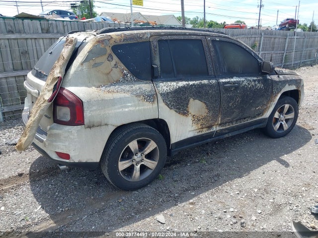 1C4NJDEB6GD768217 Jeep Compass High Altitude Edition