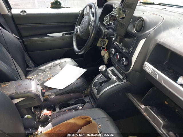 1C4NJDEB6GD768217 Jeep Compass High Altitude Edition