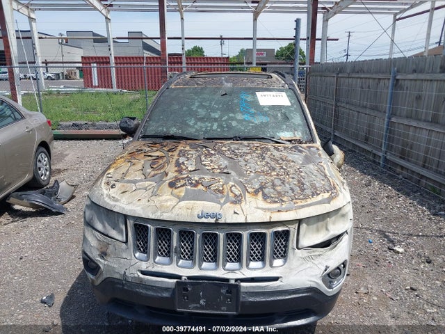 1C4NJDEB6GD768217 Jeep Compass High Altitude Edition
