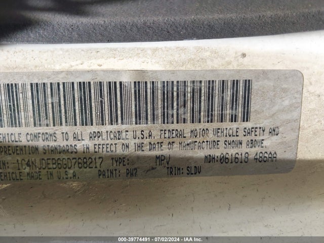 1C4NJDEB6GD768217 Jeep Compass High Altitude Edition