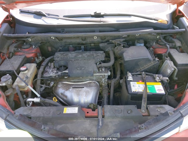 Toyota RAV4 LE 2016 JTMZFREV3GJ075102 Image 10