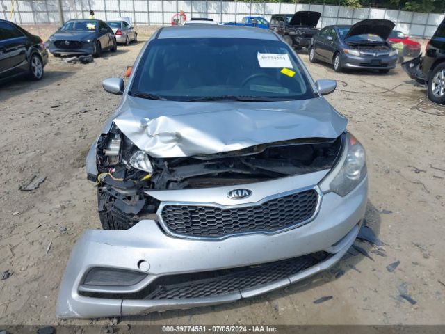 KNAFK4A61F5376181 KIA FORTE LX