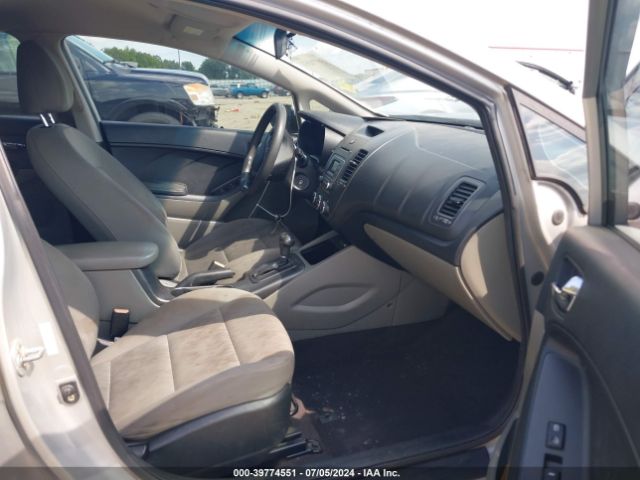 KNAFK4A61F5376181 KIA FORTE LX