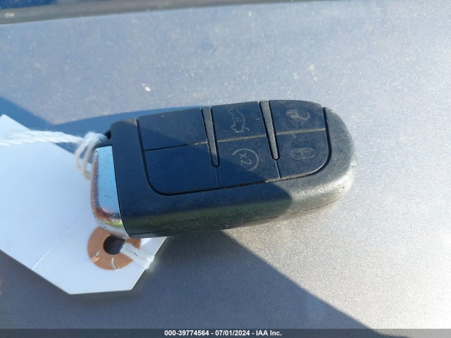 2C3CCAAG7EH163077 Chrysler 300