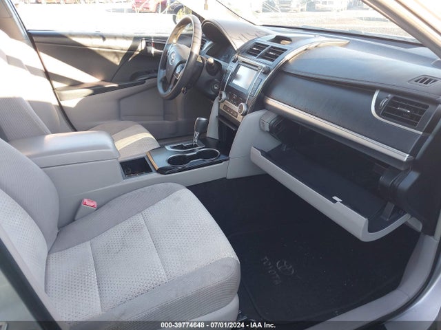 4T1BF1FK3EU735671 Toyota CAMRY L