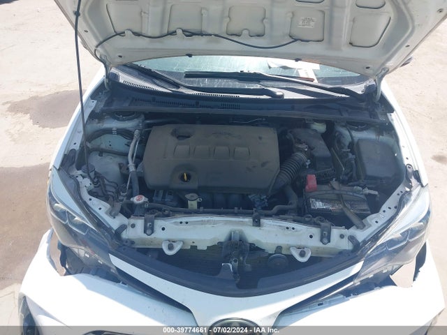 Toyota COROLLA SE 2018 5YFBURHEXJP766990 Image 10
