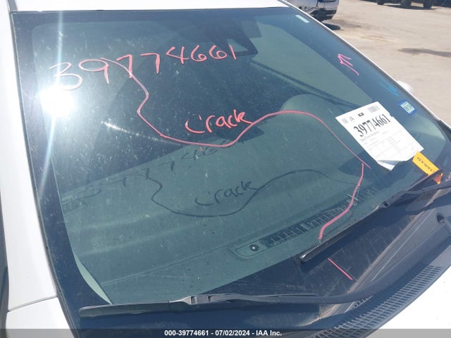 Toyota COROLLA SE 2018 5YFBURHEXJP766990 Image 19