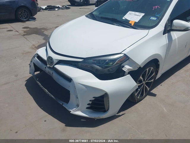 Toyota COROLLA SE 2018 5YFBURHEXJP766990 Image 6