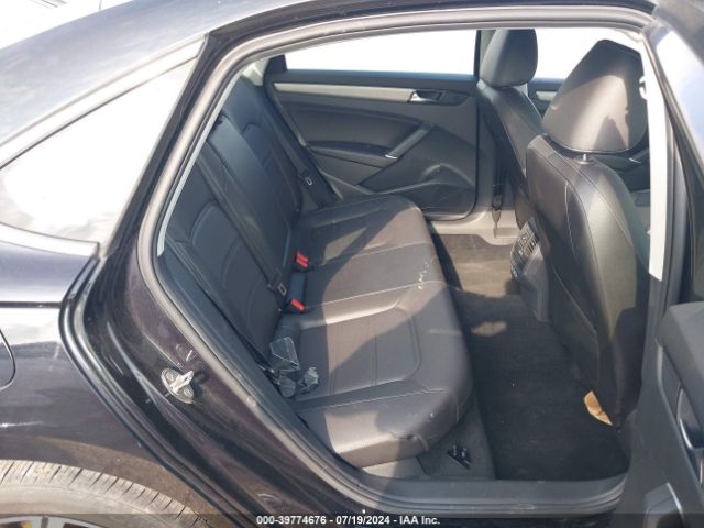 1VWSA7A38NC010267 Volkswagen Passat 2.0t Se