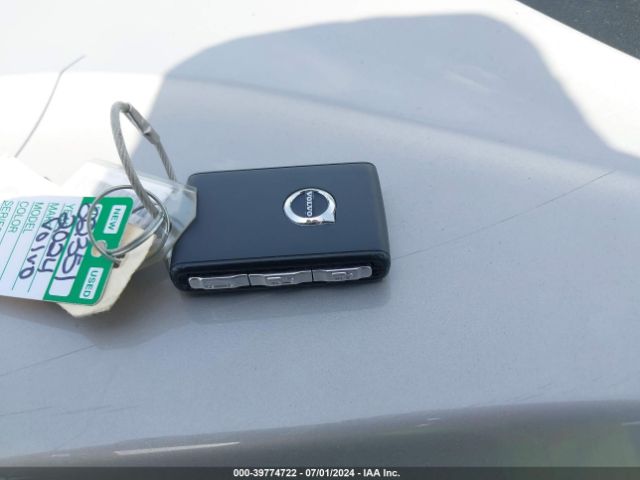 YV4H60DL8R1766925 Volvo Xc60 Recharge Plug-in Hybrid T8 Plus Dark Theme