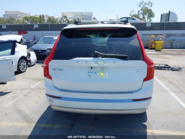 YV4BR00K2N1783143 Volvo Xc90 T8 Recharge Momentum