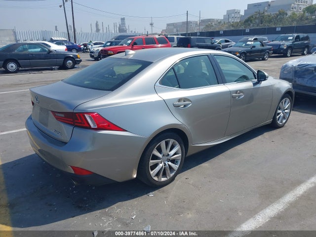 Lexus IS 250 2015 JTHBF1D26F5070962 Image 4