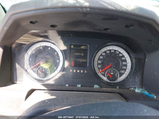 1C6RR7FT7ES186453 RAM 1500 Express