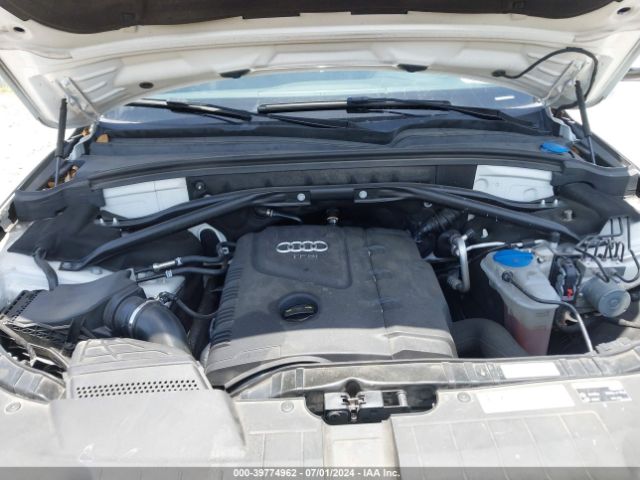 WA1CFAFP5FA129824 Audi Q5 2.0t Premium