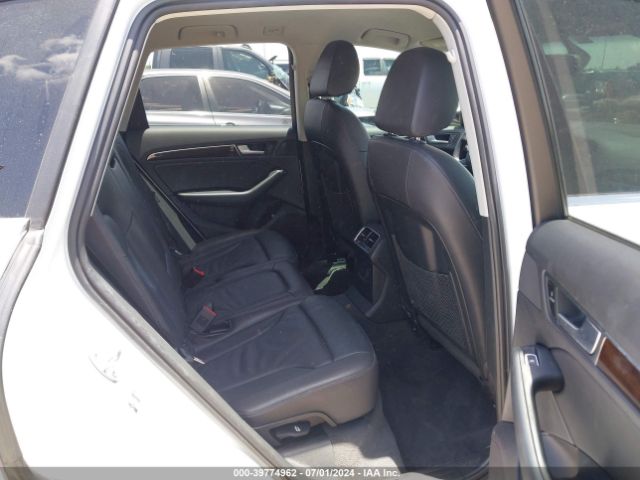 WA1CFAFP5FA129824 Audi Q5 2.0t Premium