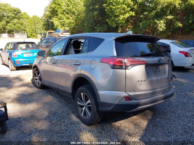 Toyota Rav4 Xle 2018 2T3RFREV1JW811933 Image 3
