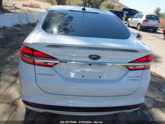 3FA6P0RU4JR155833 Ford Fusion Hybrid Titanium