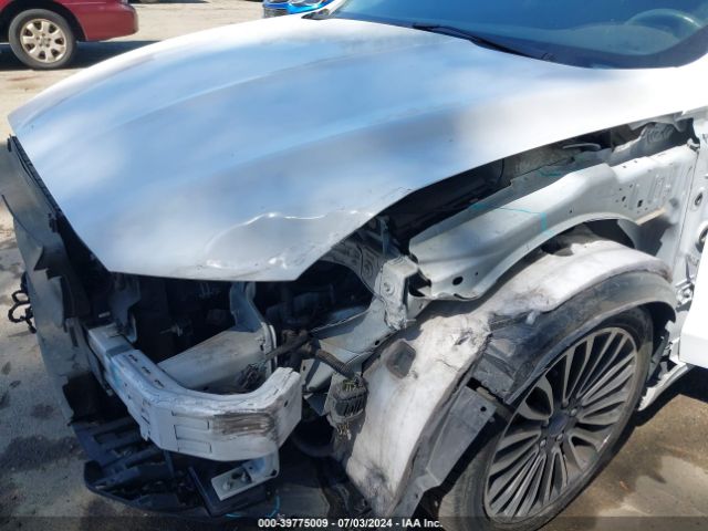3FA6P0RU4JR155833 Ford Fusion Hybrid Titanium