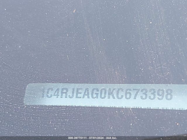 1C4RJEAG0KC673398 Jeep Grand Cherokee Altitude 4x2
