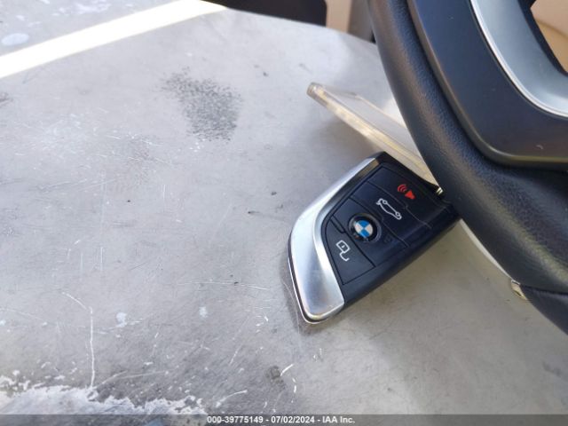 3MW5R1J01N8C59249 BMW 330I