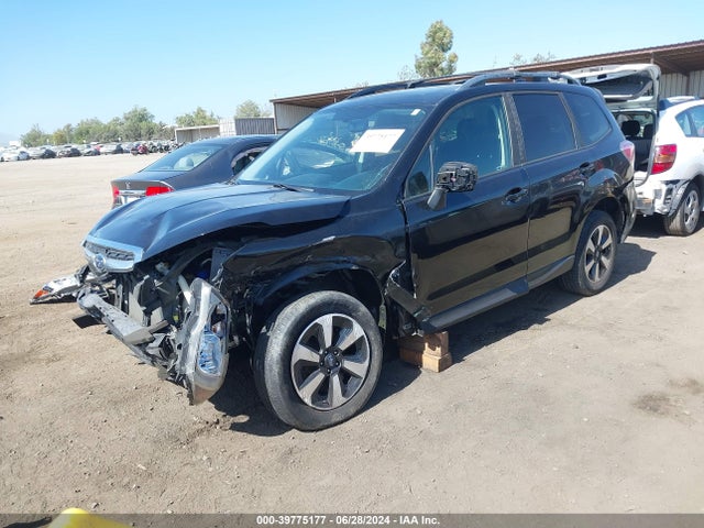 Subaru Forester Premium 2017 JF2SJAEC2HH537000 Image 2
