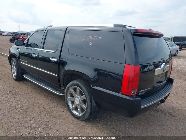 2007 CADILLAC ESCALADE ESV 1GYFK66887R225383 Photo 2