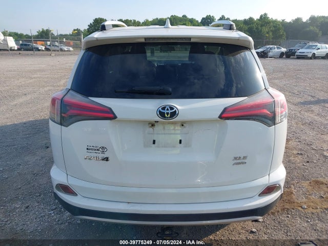 Toyota Rav4 Xle 2016 JTMRFREVXGJ077400 Image 16