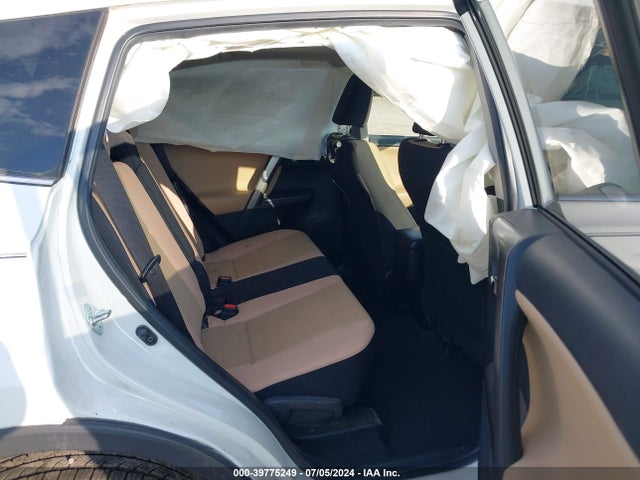 Toyota Rav4 Xle 2016 JTMRFREVXGJ077400 Image 8