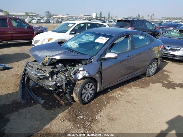 Hyundai ACCENT SE 2016 KMHCT4AE1GU996672 Image 2