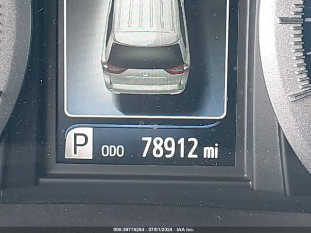 5TDYK3DC2GS762580 Toyota Sienna Xle Premium 8 Passenger