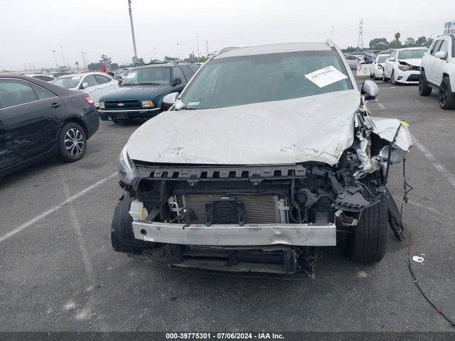 KNDCB3LCXL5360740 KIA NIRO LX