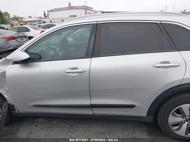 KIA NIRO LX 2020 KNDCB3LCXL5360740 Image 13