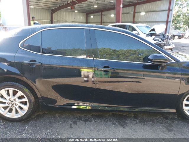 4T1C11AK8MU437030 Toyota CAMRY LE