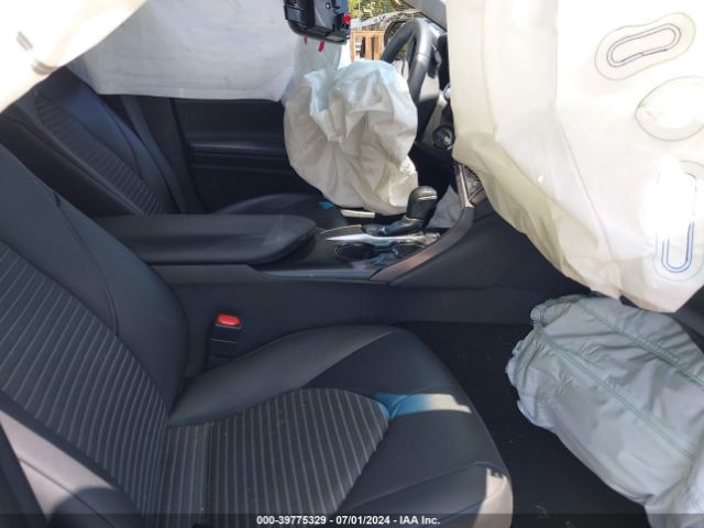4T1B11HK1JU521218 Toyota CAMRY SE